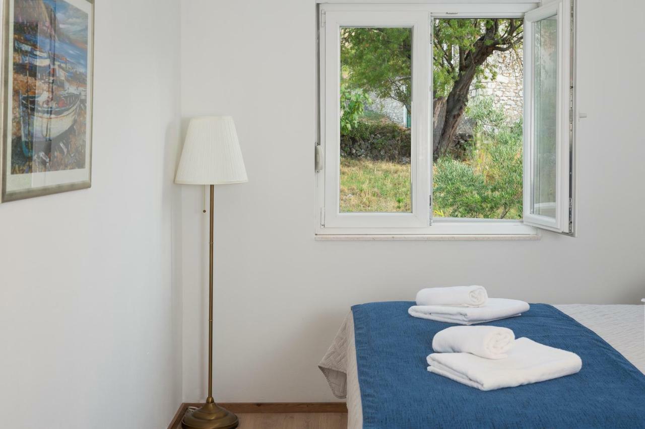 Villa Village Idylle With Heated Pool, Sauna, Jacuzzy And Private Parking Sukošan Buitenkant foto